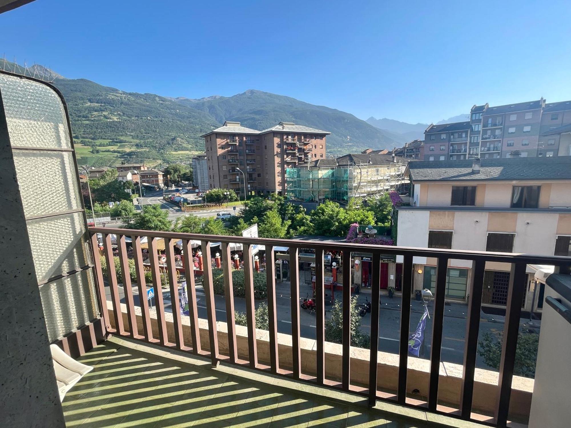 Rustic House Aosta Apartment Exterior photo